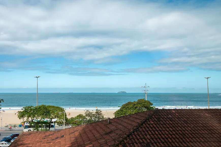 Apartamento em Copacabana, 4 Quartos, 1 Suíte, 200 m², Rua República do Peru - Muniz Imóveis