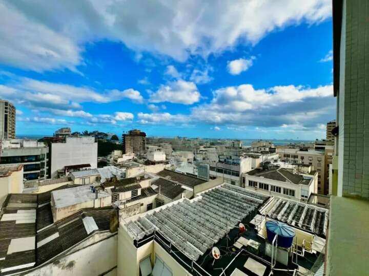 Apartamento em Copacabana, 4 Quartos, 2 Suítes, 389 m², 4 Vagas de Garagem, 2 Dependências De Empregada - Muniz Imóveis