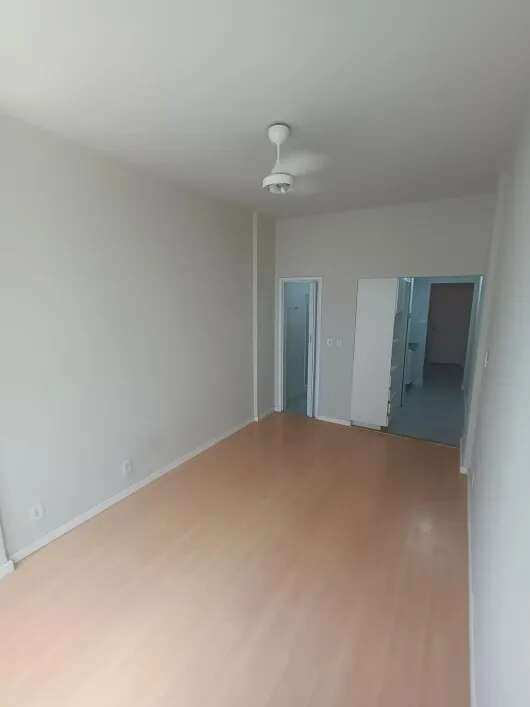 Apartamento em Ipanema, 1 Quarto Suíte, 32 m², Visconde de Pirajá - Muniz Imóveis