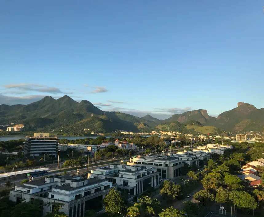 Apartamento na Barra da Tijuca, 3 Quartos, 1 Suíte, 145 m², Condomínio Palm Springs - Muniz Imóveis