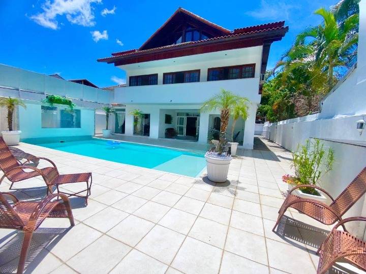 Casa de Luxo no Maramar – 5 Suítes, 500m², Piscina, Gourmet e 5 Vagas – Recreio dos Bandeirantes - Muniz Imóveis