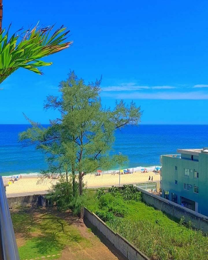 Cobertura Tríplex no Recreio dos Bandeirantes, 3 Quartos Suítes, 230 m², Pé na Areia - Muniz Imóveis